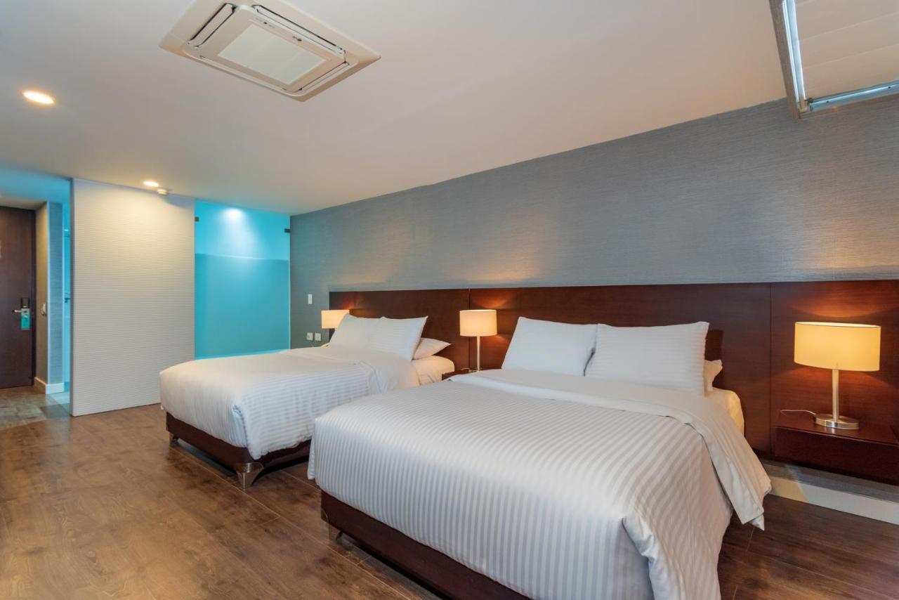 Hotel Santa Barbara Boutique โบโกตา ภายนอก รูปภาพ